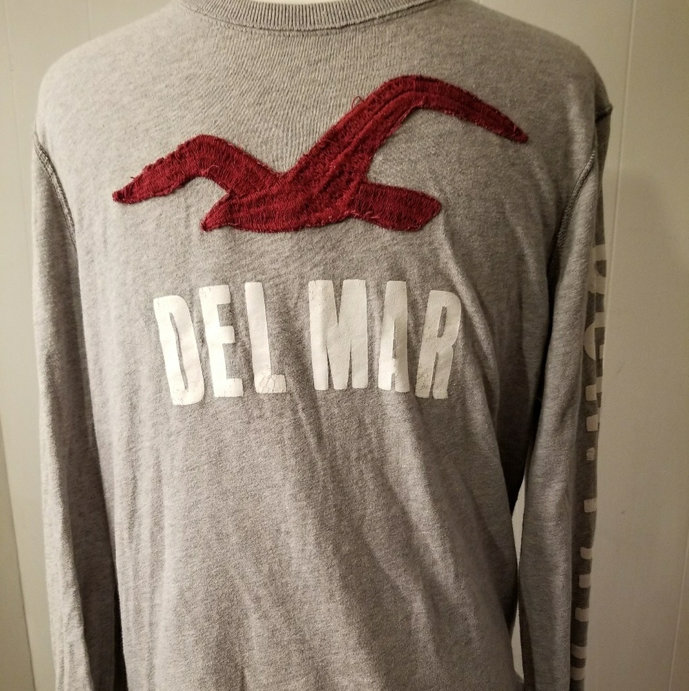 *SOLD*Hollister Long Sleeve Tee